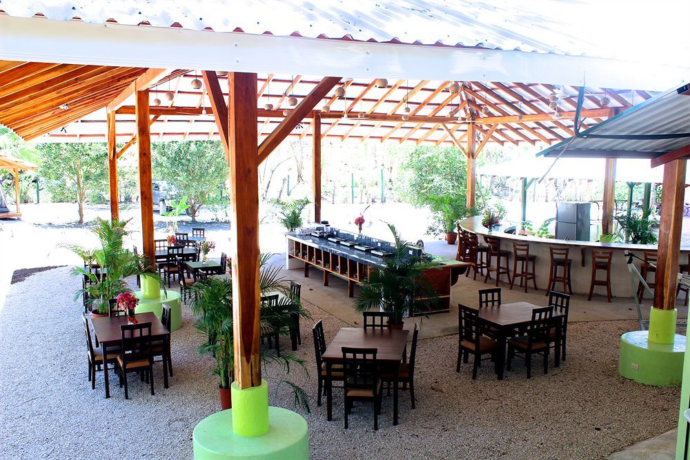 Jungle'S Edge Hotel Nosara Exterior photo